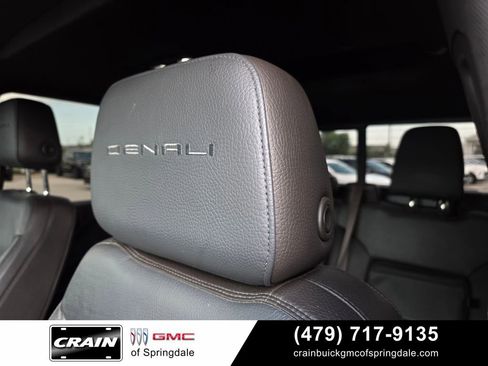 Used 2022 GMC Sierra 1500 Denali w/ Denali Premium Package AWD/4WD image 22