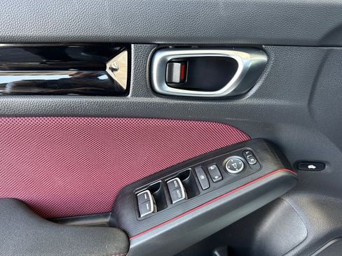 Used 2022 Honda Civic Si image 10