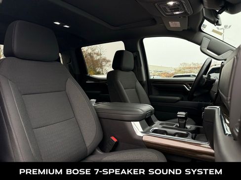 Used 2024 Chevrolet Silverado 1500 LT Trail Boss w/ Convenience Package II image 19