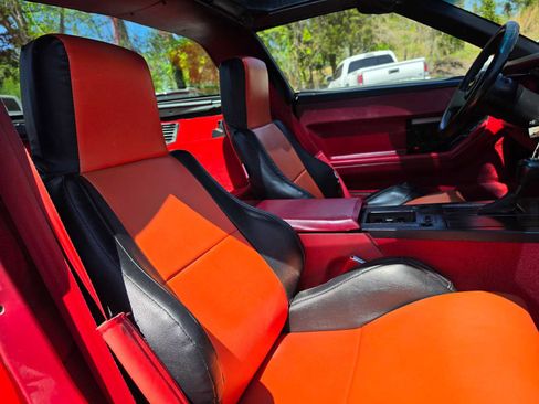 Used 1988 Chevrolet Corvette Coupe image 23