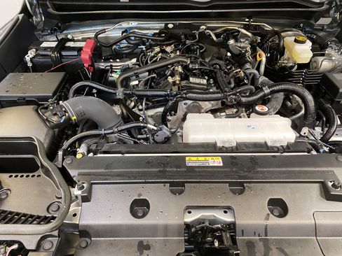 Used 2025 Toyota Tacoma TRD Off-Road image 10