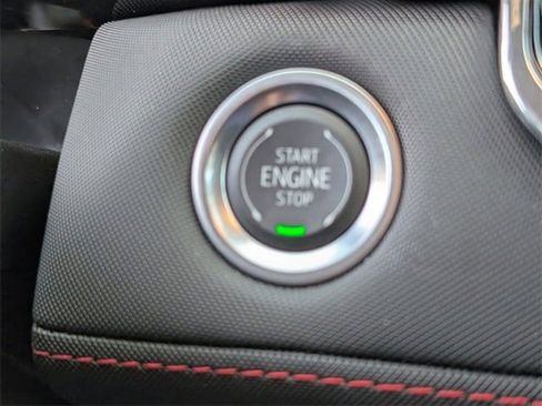 Used 2024 Chevrolet Colorado Z71 w/ Z71 Convenience Package 2 image 14