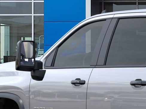 New 2026 Chevrolet Silverado 2500 ZR2 AWD/4WD image 12