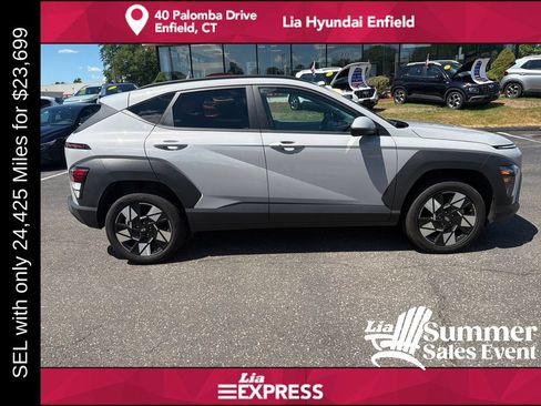 Used 2025 Hyundai Kona SEL AWD/4WD image 2