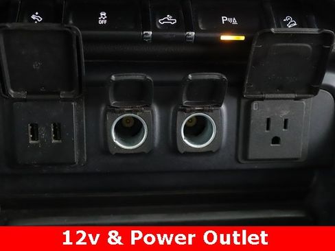 Used 2016 Chevrolet Silverado 2500 LTZ w/ LTZ Plus Package image 25