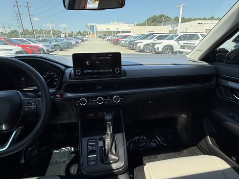 Used 2025 Honda CR-V EX image 30