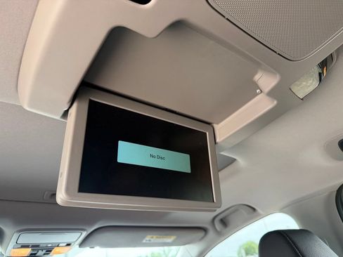 Used 2021 Honda Odyssey Touring image 15