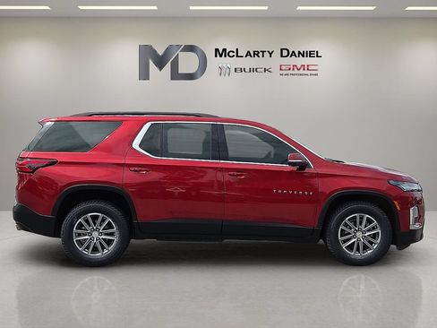 Certified 2023 Chevrolet Traverse LT FWD image 13