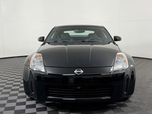 Used 2003 Nissan 350Z Touring image 2