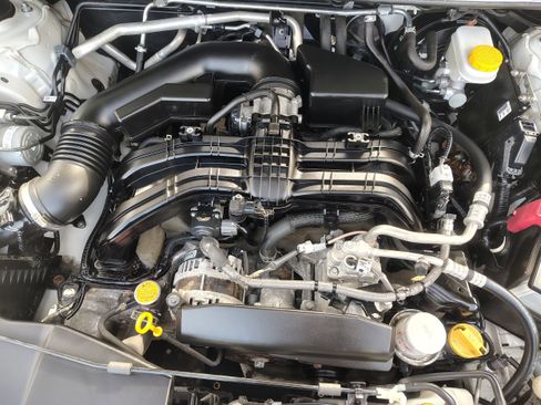 Used 2021 Subaru Crosstrek 2.5i Sport w/ Moonroof Package image 15