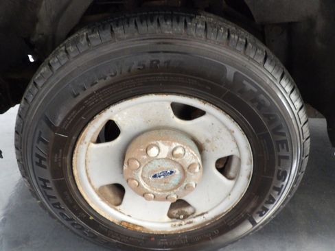 Used 2011 Ford F350 XL w/ XL Value Pkg image 15