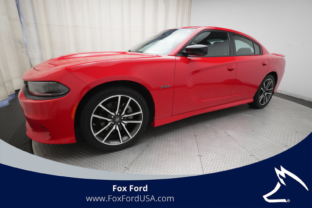 Used 2023 Dodge Charger R/T RWD image 1