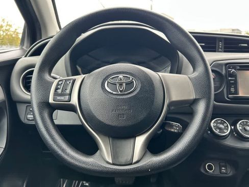 Used 2015 Toyota Yaris LE FWD image 15