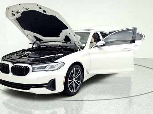Used 2021 BMW 540i w/ Executive Package RWD image 13