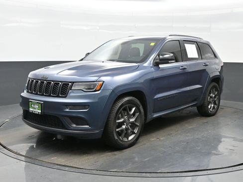 Used 2020 Jeep Grand Cherokee Limited X image 2