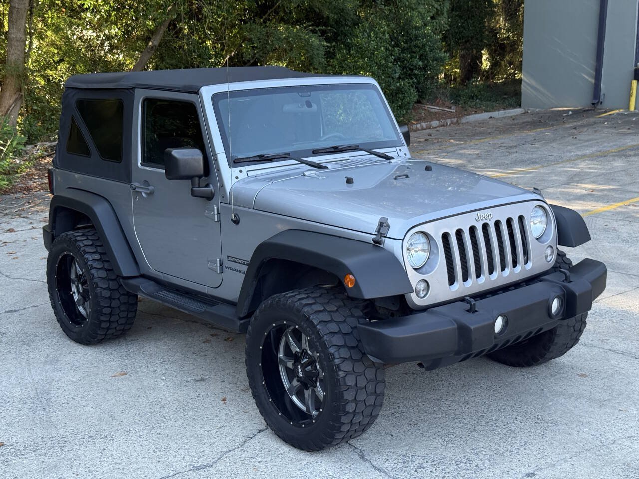Used 2015 Jeep Wrangler Sport AWD/4WD image 28