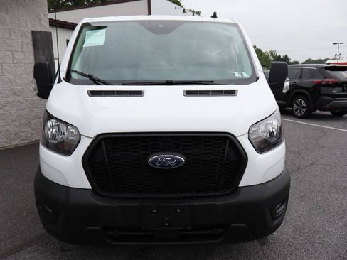 Used 2024 Ford Transit 150 Low Roof RWD image 3