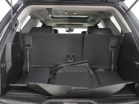 Used 2016 GMC Acadia SLT w/ Premium Edition AWD/4WD image 9