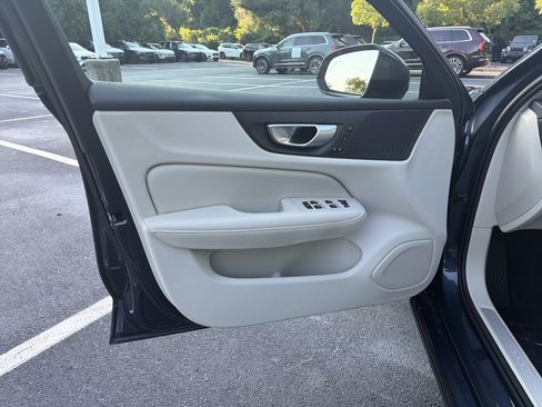 Certified 2024 Volvo S60 B5 Core w/ Climate Package AWD/4WD image 14