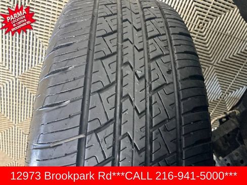 Used 2020 Ford Explorer XLT w/ Equipment Group 202A AWD/4WD image 26