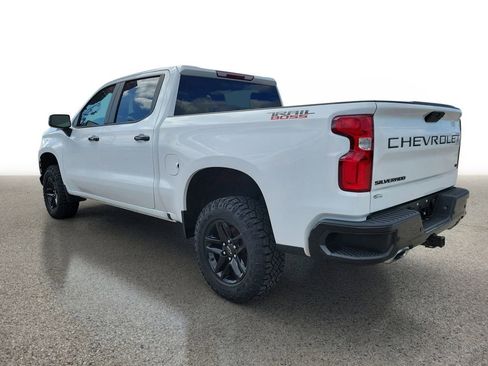 Used 2022 Chevrolet Silverado 1500 LT Trail Boss w/ Safety Package image 3
