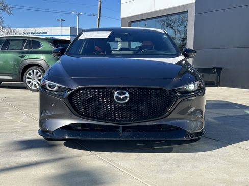Certified 2025 MAZDA MAZDA3 Hatchback w/Premium Plus Pkg image 2