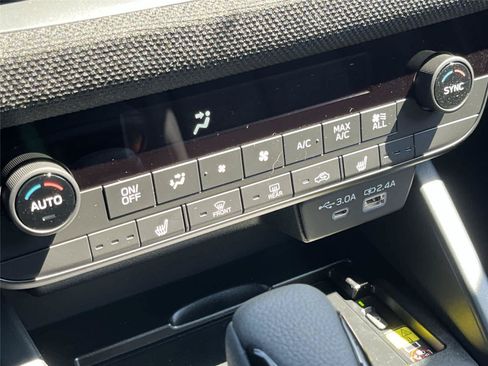 New 2026 Subaru Outback Limited AWD/4WD image 25
