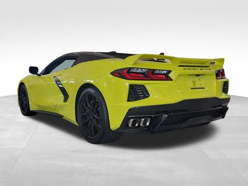Used 2024 Chevrolet Corvette Stingray Preferred Conv w/ Z51 Performance Package RWD image 7
