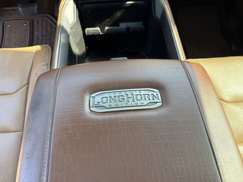 Used 2019 RAM 1500 Limited AWD/4WD image 12