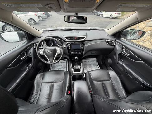 Used 2015 Nissan Rogue SL AWD/4WD image 21