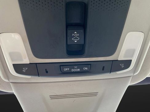 Used 2023 Honda CR-V EX image 28