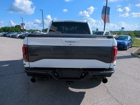 Used 2018 Ford F150 Raptor w/ Equipment Group 802A Luxury AWD/4WD image 9