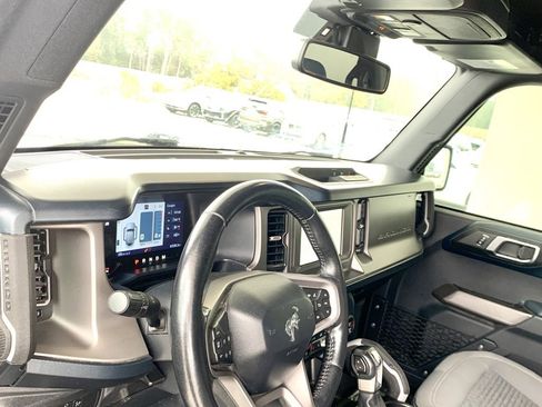Used 2021 Ford Bronco Outer Banks image 16