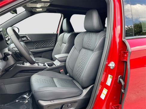 New 2025 Mitsubishi Outlander SEL Black Edition image 21