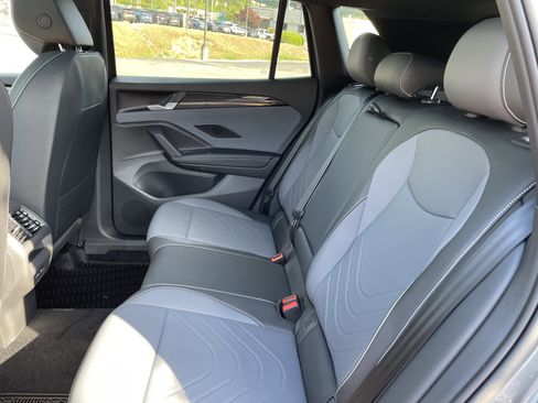 New 2026 Volkswagen Tiguan SE R-Line FWD image 12