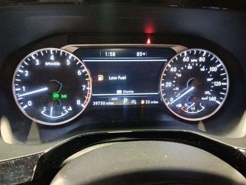 Used 2025 Nissan Pathfinder SL AWD/4WD image 4