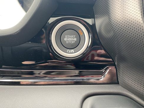 New 2025 RAM 1500 Limited image 26