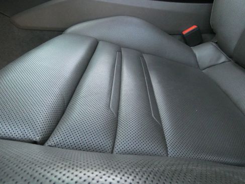 Used 2018 Porsche Panamera 4 image 62