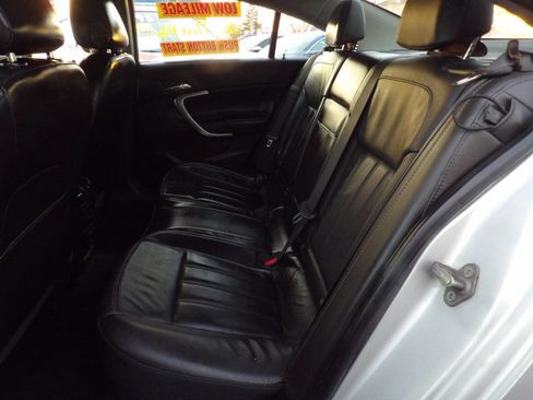 Used 2013 Buick Regal Premium image 9