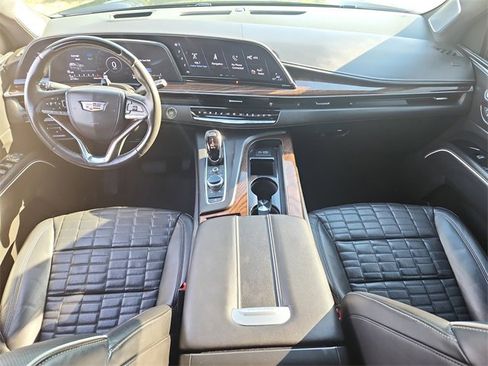 Used 2023 Cadillac Escalade Sport Platinum image 16