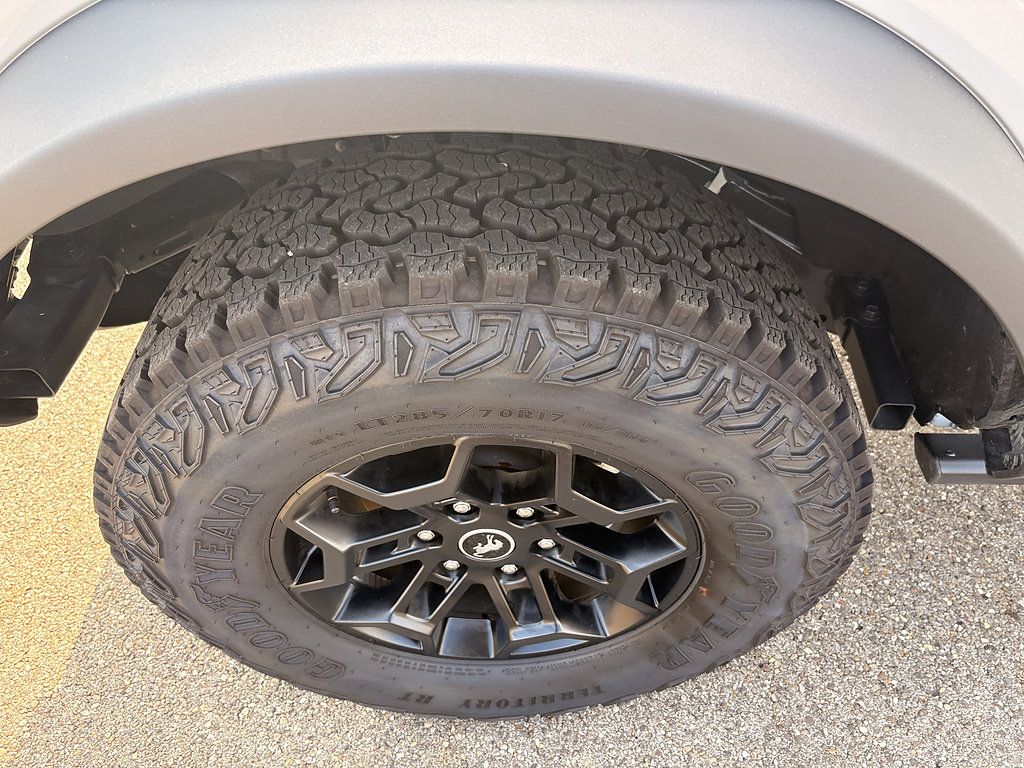 New 2026 Ford Bronco Badlands AWD/4WD image 9