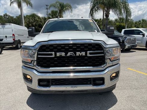 Used 2024 RAM 2500 Big Horn w/ Off Road Package AWD/4WD image 9