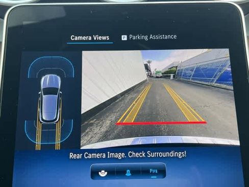 Certified 2025 Mercedes-Benz GLC 300 image 17