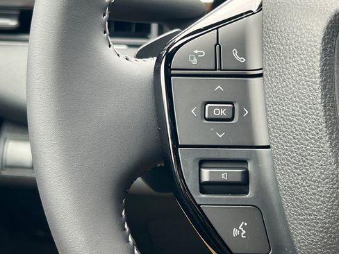 New 2026 Toyota C-HR AWD/4WD image 27