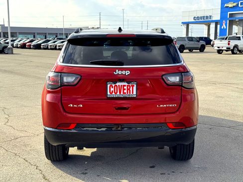 Used 2025 Jeep Compass Limited w/ Elite Group image 7