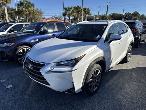 Used 2016 Lexus NX 200t FWD image 4