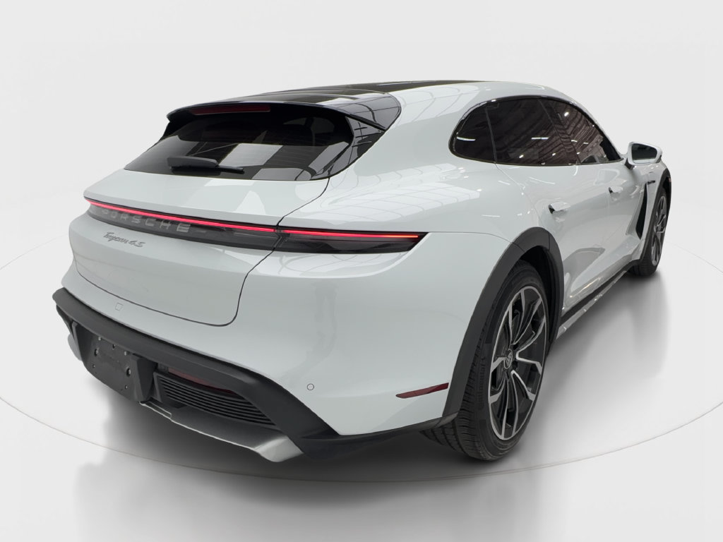 Used 2024 Porsche Taycan 4S AWD/4WD image 8