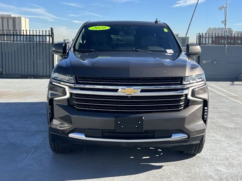 Used 2021 Chevrolet Tahoe LT w/ LT Signature Package image 9