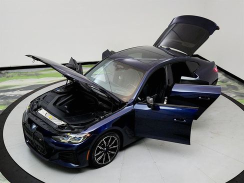 Used 2023 BMW i4 M50 image 39