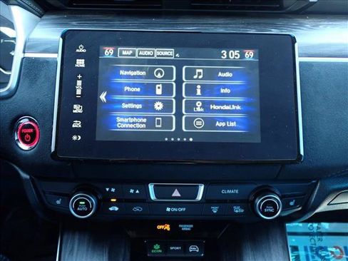 Used 2020 Honda Clarity Touring image 17